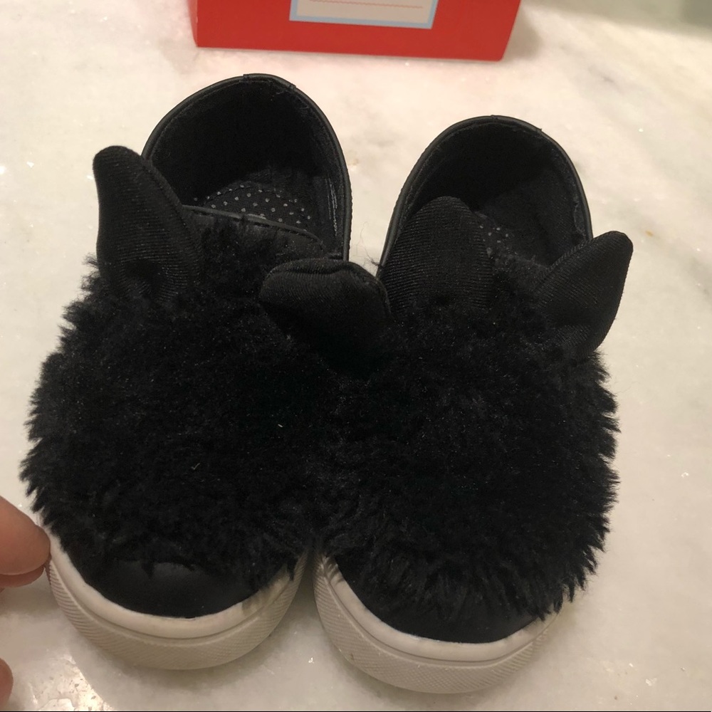 Toddler black sneakers